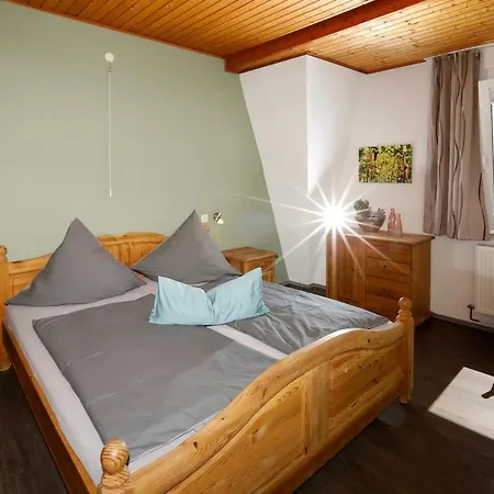 Moselgarten - Domherren-suite Apartamento Piesport